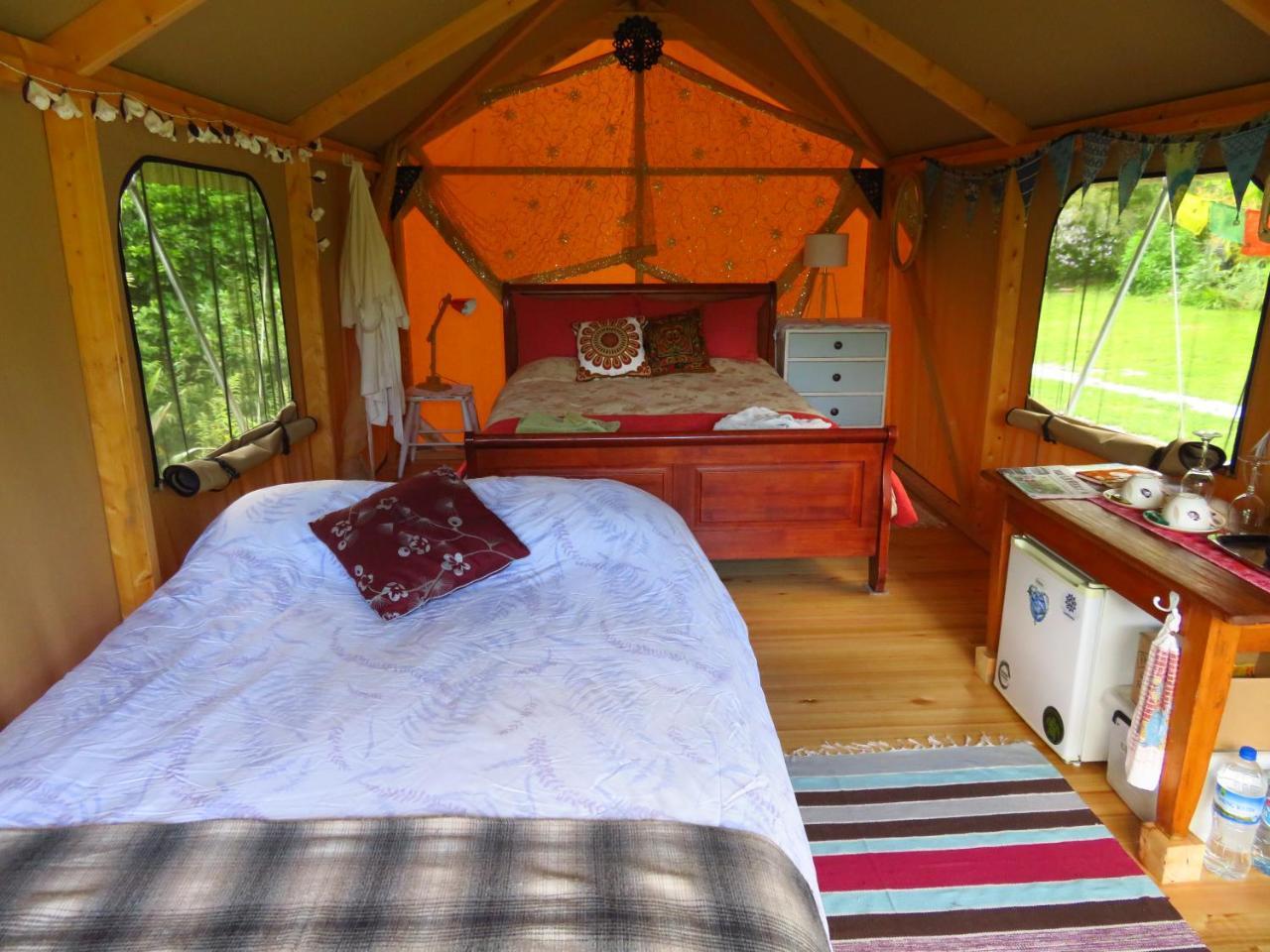 Hotel Omarama Oasis - Permaculture Glamping à Pohara Extérieur photo